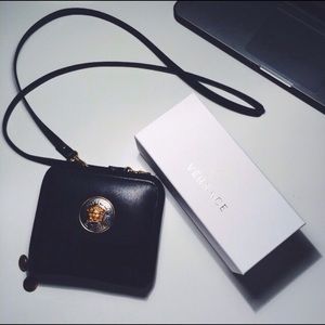 GIANNI VERSACE Vintage Leather Crossbody Bag
